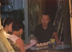 Mẹ dùng chiêu 'MC đám hiếu' trị con lười học, clip 4 triệu lượt xem gây bão mạng