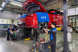 VinFast đào tạo hơn 3.000 kỹ thuật viên ô tô, xe máy điện, đài thọ 100% học phí