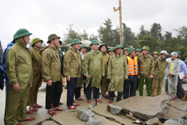 Huế dốc toàn lực ứng phó bão số 12, nhiều khách sạn miễn phí cho dân tránh trú