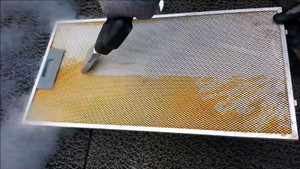 6 cách vệ sinh lưới lọc dầu mỡ của máy hút mùi vừa dễ vừa hiệu quả