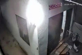 Người đàn ông cầm dao xông vào phòng trọ chém đôi nam nữ ở Quảng Ngãi