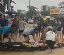 8 người trong gia đình nghi ngạt khí máy phát điện, 4 người tử vong