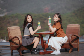 Hotspot mới của Gen Z: Đi thật xa chỉ để… ngủ và giải nhiệt cuộc sống