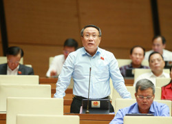 Bất động sản, vàng tăng 'nóng': Bàn đi bàn lại rất nhiều lần vẫn chưa cải thiện