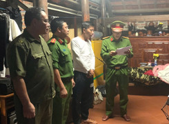 ‘Ma men’ lái ô tô tông xe, tát tài xế taxi, bóp cổ hành khách rồi bỏ chạy