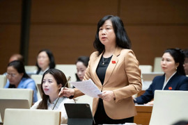 Đề nghị coi hành vi hành hung nhân viên y tế là chống người thi hành công vụ