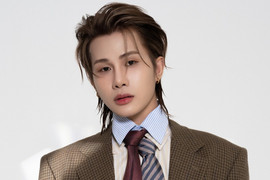 Bài hát có ca từ phản cảm, dung tục, ca sĩ Jack bị xử phạt