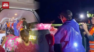 Xuyên đêm khiêng võng hơn 20km trên đường sạt lở, cứu sống 3 người ở Đà Nẵng