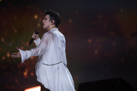 Dimash Kudaibergen: Tại sao cả thế giới 'phát cuồng' trước một giọng hát?