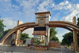 Nhân viên nữ bị ép chụp ảnh băng vệ sinh chứng minh 'đèn đỏ', cảnh sát vào cuộc