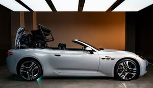 Ngắm xe mui trần thuần điện đầu tiên của Maserati, về Việt Nam giá 13,3 tỷ đồng