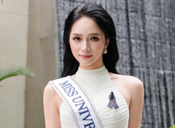 Hương Giang thần thái nhập cuộc Miss Universe, được Missosology khen ngợi