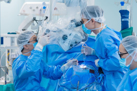 Hành trình tìm lại nụ cười cho những phụ nữ sợ soi gương