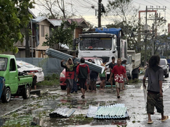 Bão Kalmaegi càn quét Philippines, hơn 150.000 người phải sơ tán