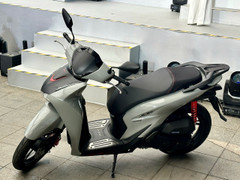 Cận cảnh Honda SH160i/125i và Air Blade 160/125 bản 2026 vừa ra mắt