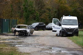 Lao xe vào đám đông tại Pháp, 9 người bị thương