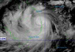 Bão số 13 Kalmaegi quần thảo, hé lộ thời điểm nguy hiểm nhất