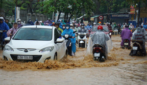 Bão số 13 tan, vùng mưa dịch lên Thanh Hoá - Đà Nẵng, 8 tỉnh nguy cơ lũ quét