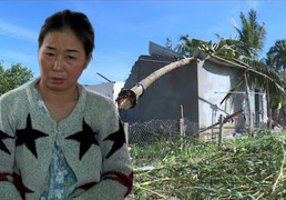 Vợ bất lực nhìn chồng bị tường đè tử vong trong cơn bão dữ