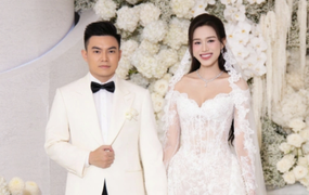 Hoa hậu Đỗ Thị Hà rạng rỡ bên chồng thiếu gia trong lễ cưới ở Hà Nội