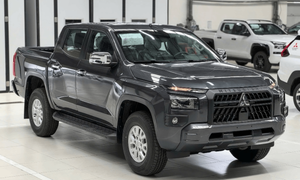 Bảng giá ô tô Mitsubishi mới nhất tháng 11/2025