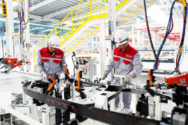 Kiến nghị loại nhà máy ô tô ở Quảng Ninh khỏi danh sách dự án khó khăn