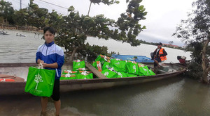 Saigon Co.op: Cứu trợ kịp thời, bình ổn hàng hóa – san sẻ cùng bà con vùng lũ