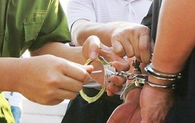 Bắt giam Tổng giám đốc và Phó Tổng giám đốc Công ty Dầu khí Nam Sông Hậu