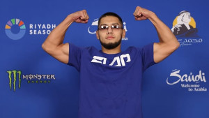 Võ sĩ Kazakhstan lập môn phái, khiêu chiến võ lâm Trung Quốc