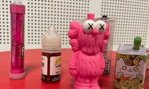 Thuốc lá điện tử: Hiểm họa tiềm ẩn sau vỏ ngoài hấp dẫn