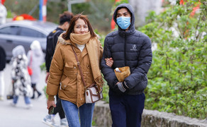 Tin mới nhất đợt không khí lạnh gây rét diện rộng ở miền Bắc, có nơi dưới 10°C