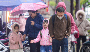 Tin không khí lạnh mạnh nhất từ đầu mùa: Hà Nội rét sâu 13°C, miền Trung mưa lớn