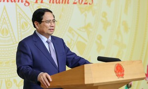 Thủ tướng: Mỗi thầy, cô giáo tiếp tục là tấm gương sáng về rèn đức, luyện tài