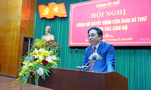 Chủ tịch UBND tỉnh Khánh Hoà Nguyễn Khắc Toàn làm Phó Bí thư Thành uỷ Huế