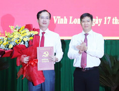 Chủ tịch Đồng Tháp được điều động giữ chức Phó Bí thư Tỉnh ủy Vĩnh Long