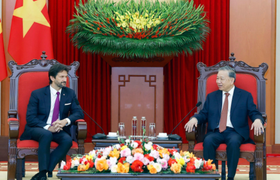 Tổng Bí thư tiếp Phó Thủ tướng, Bộ trưởng Quốc phòng Slovakia