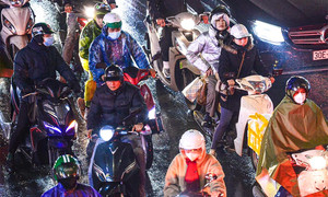 Dự báo thời tiết 19/11: Bắc Bộ có nơi rét hại dưới 5°C, Trung Bộ mưa như trút