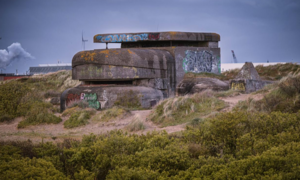 Có gì trong những căn hầm tận thế bí mật nhất hành tinh?