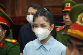 Lời sau cùng, Hằng Du Mục nói 'phải đối diện nguy cơ bị tước quyền nuôi con'