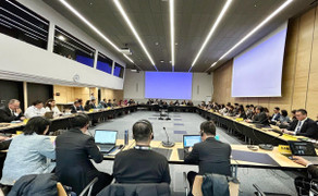 Hơn 160 quốc gia họp khẩn tại Geneva trước ‘đại dịch thuốc lá mới’