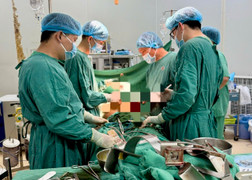 Cứu sống bệnh nhân bị đâm thủng tim, ngưng tim ngay trước mổ