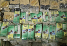 Xe container chở gần 1 tấn ma tuý từ Tam giác vàng tuồn vào Việt Nam