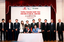 Cảng Quốc tế Long An và Cảng Kobe ký kết MOU hợp tác chiến lược tại Nhật Bản