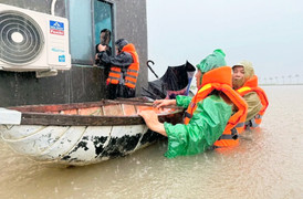 Đắk Lắk và Khánh Hoà vẫn là tâm điểm mưa lớn, nhiều sông lũ vượt đỉnh lịch sử