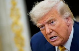 Tổng thống Trump ký đạo luật công bố hồ sơ tỷ phú bệnh hoạn Jeffrey Epstein