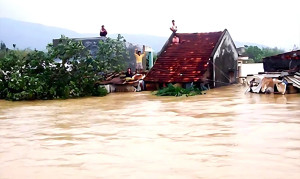 'Thương lắm miền Trung ơi' nghe nhiều quá rồi, chung tay giúp đỡ thực sự thôi!