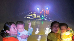 72 giờ sinh tử ở Hòa Thịnh: Những chuyện ám ảnh nơi rốn lũ