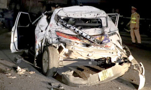 Hà Nội: 5 ô tô va chạm liên hoàn trên Vành đai 3, hai người bị thương