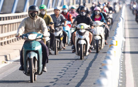 Hà Nội dự kiến hỗ trợ tối đa 5 triệu đồng khi người dân chuyển đổi xe máy điện