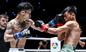 Lên gối hạ gục sao trẻ Trung Quốc, võ sĩ Nhật Bản nhận ngay 10.000 USD